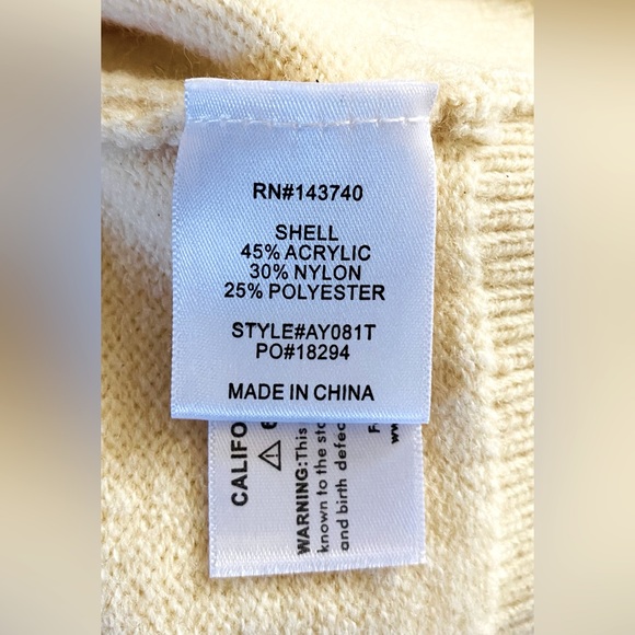 NWOT HYACINTH HOUSE Ruffle Ramona Sweater - Picture 10 of 10